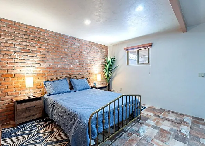 Сasa de vacaciones Morada Serena - Private And Casita Near Downtown *
